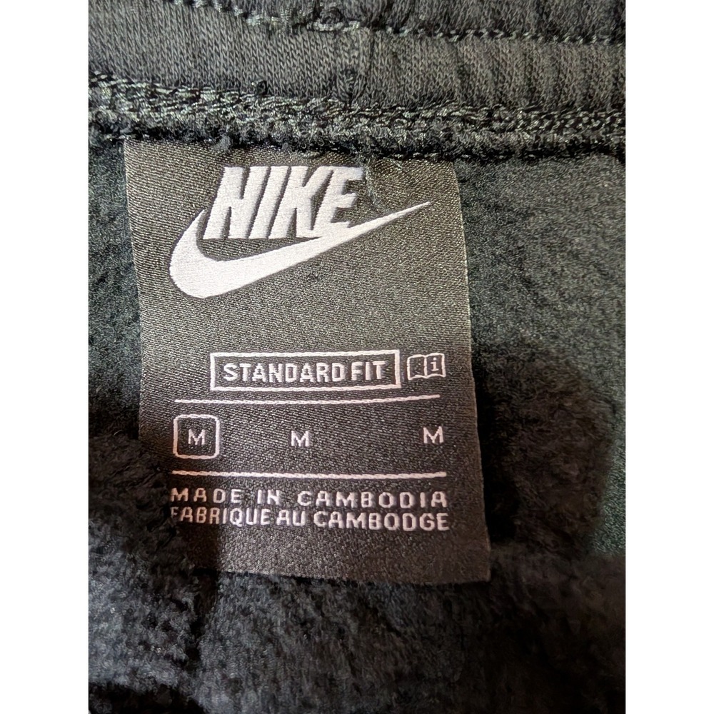 Nike Kids Black Fleece Cargo Jogger Sweatpants Standard Fit Medium Logo Pants - Picture 6 of 7